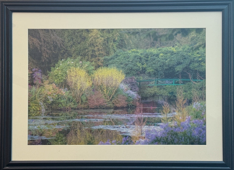 Evans, Martin Title: Monet's Pond