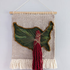 Gottberg, Angelica Title: The Enduring Web of Community