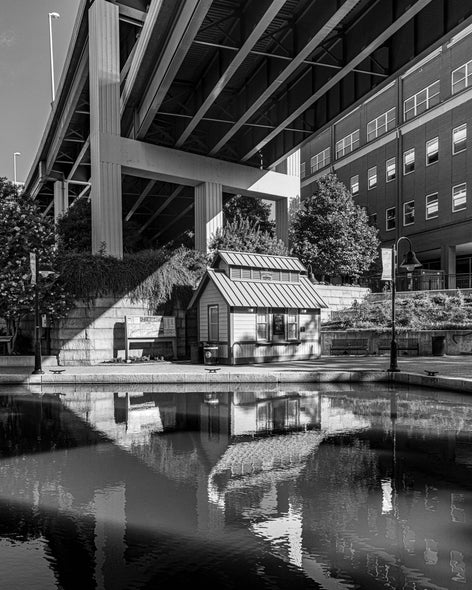 Hennessy, Tom Title: Turning Basin