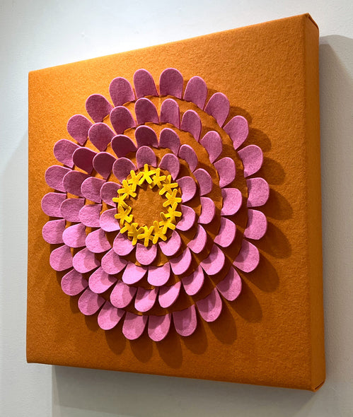 Patricia Hooten Title: Zinnia #3