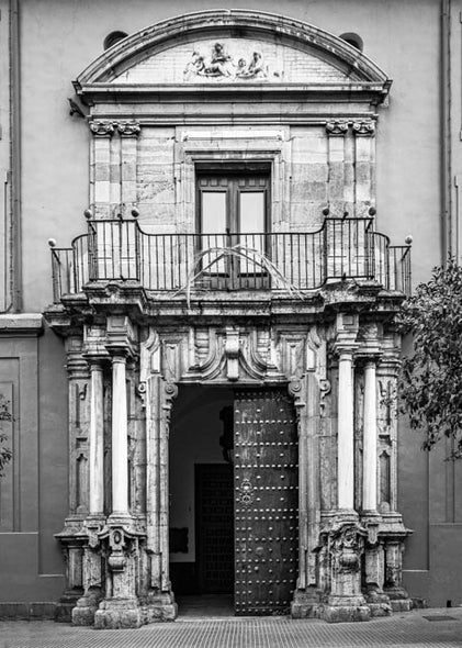 Glenn Suttenfield Title: Door in Cordoba