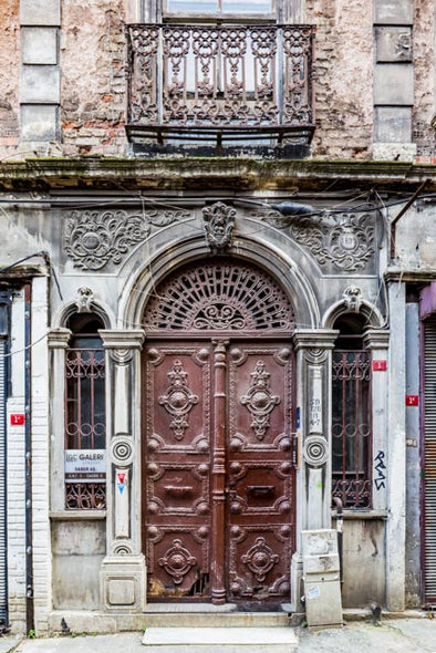 Glenn Suttenfield Title: Door in Istanbul