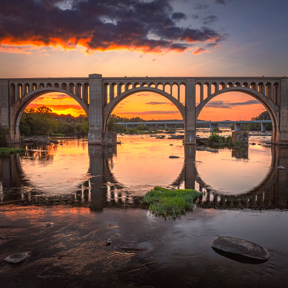 Tommy Nikitiuk Title: A-line Mirror