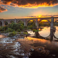 Tommy Nikitiuk Title: A-line Sunburst Flow