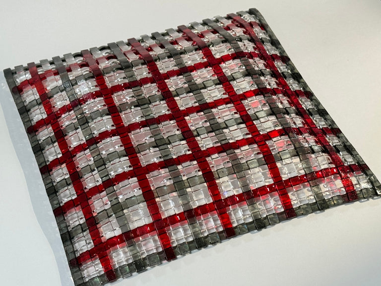 Webb, Jennifer  title: Gentlemen's Weave